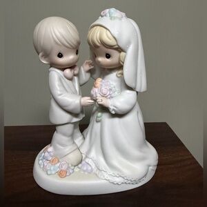 Precious Moments Porcelain Figurine- I Give You My Love Forever True- retired